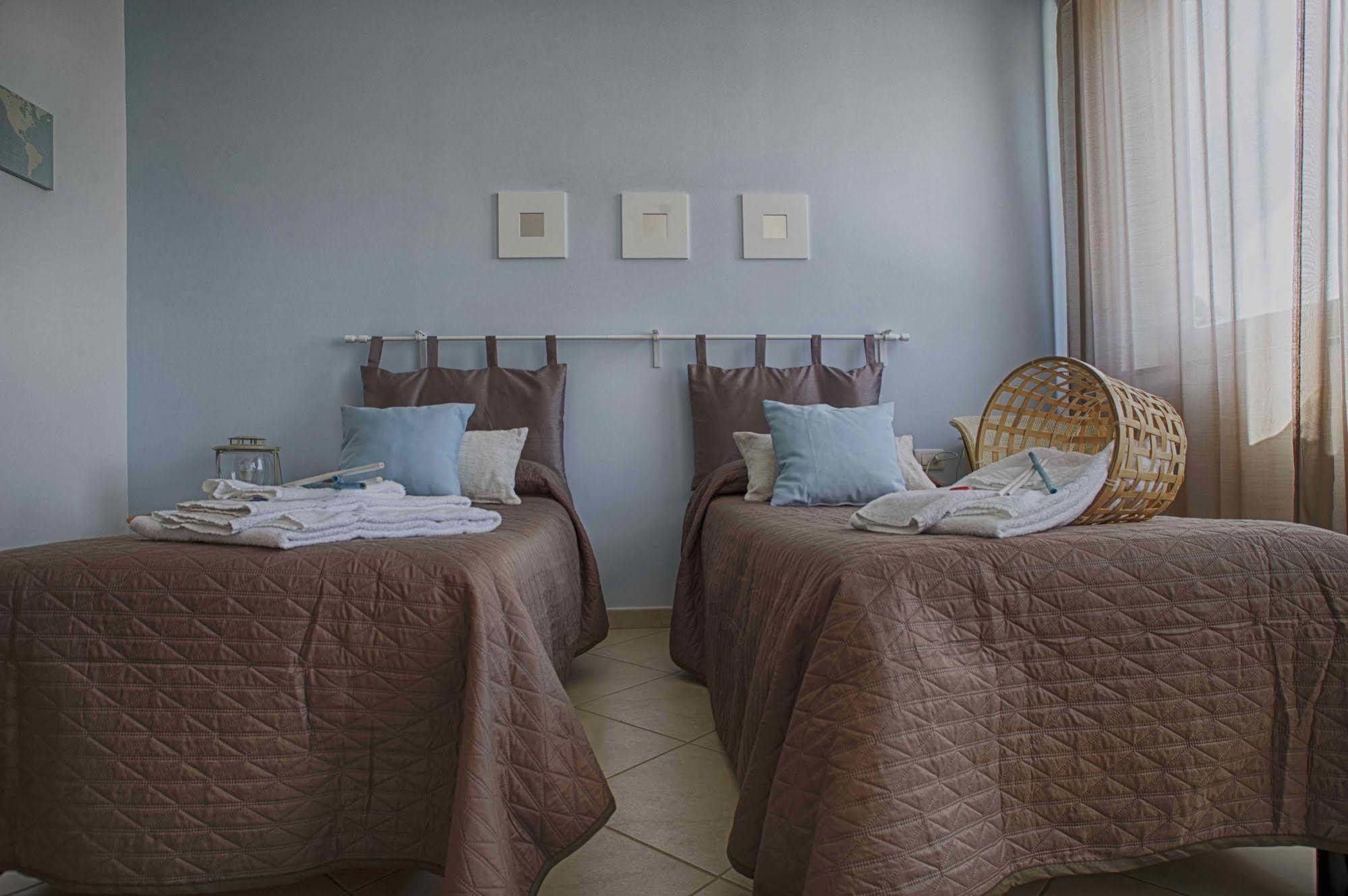 L'Approdo Bed & Breakfast Сан Леоне Екстериор снимка