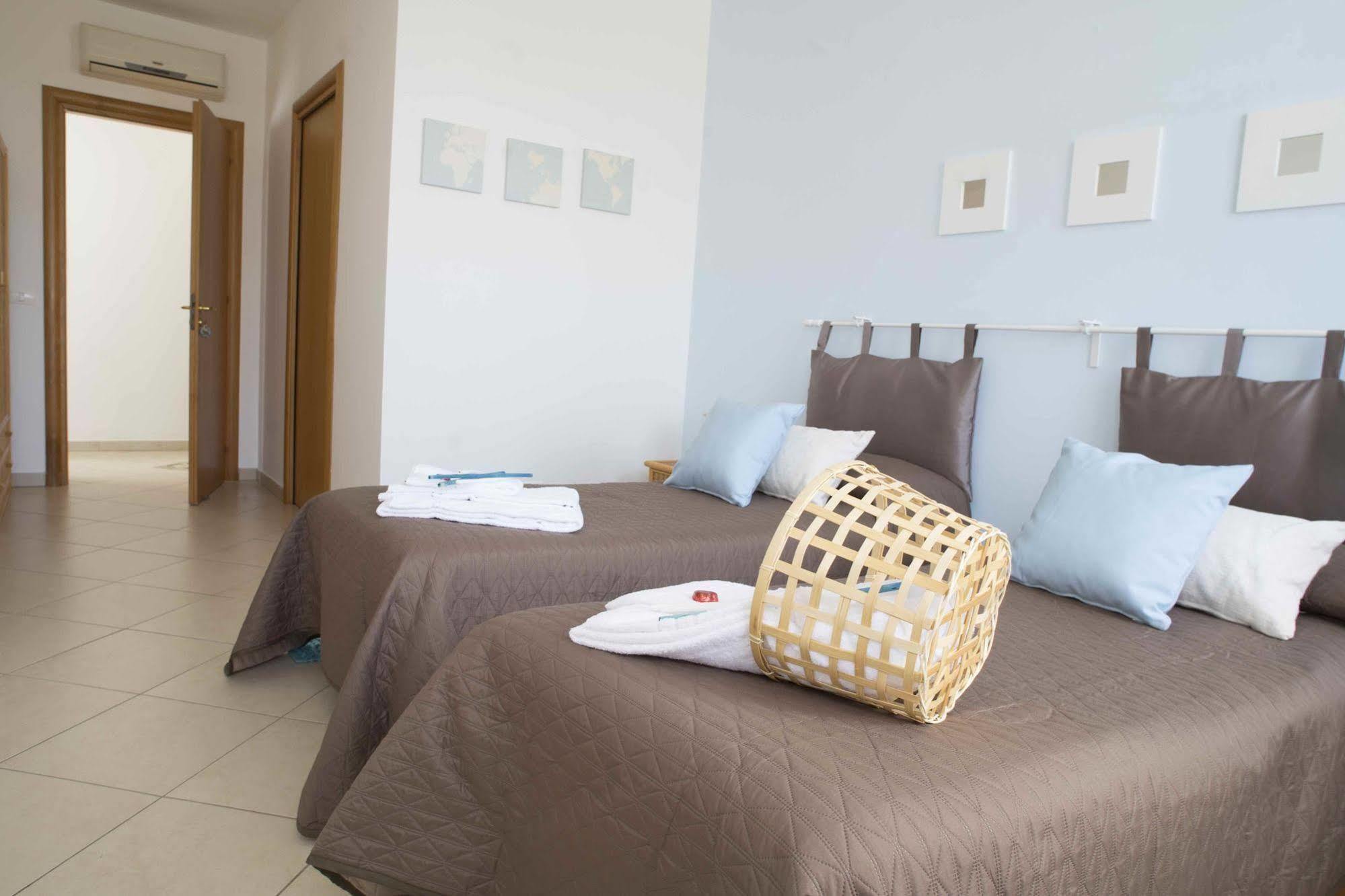 L'Approdo Bed & Breakfast Сан Леоне Екстериор снимка