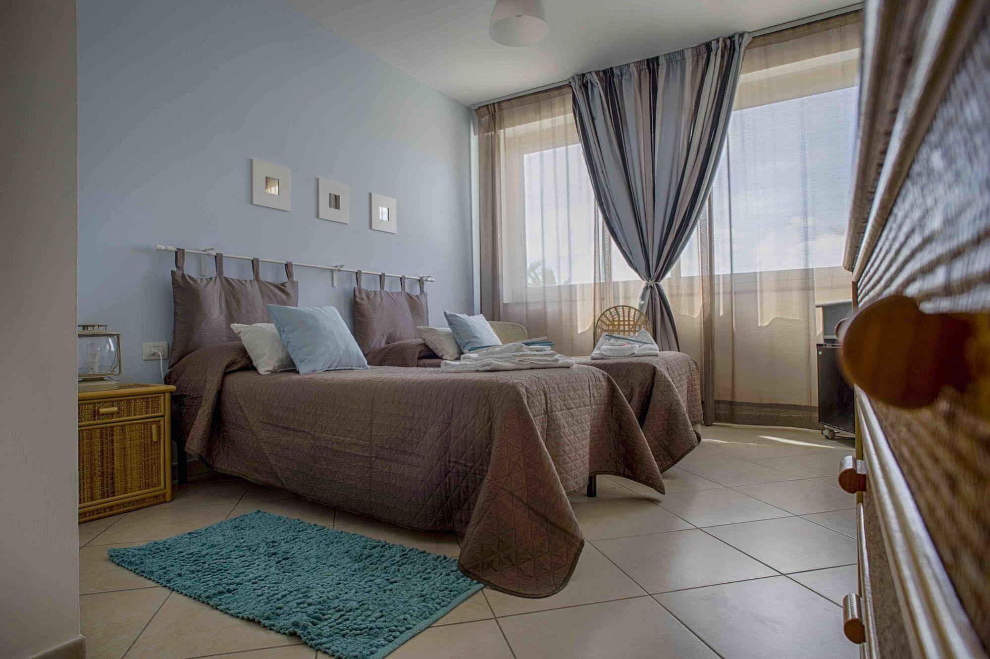 L'Approdo Bed & Breakfast Сан Леоне Екстериор снимка